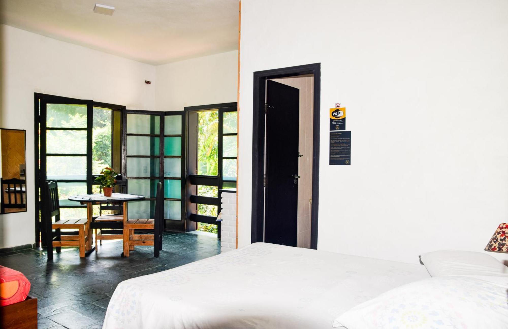 Chales Suites Ubatuba Paradise Toninhas المظهر الخارجي الصورة